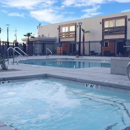 Bent Inn - Lgbtq Hotel